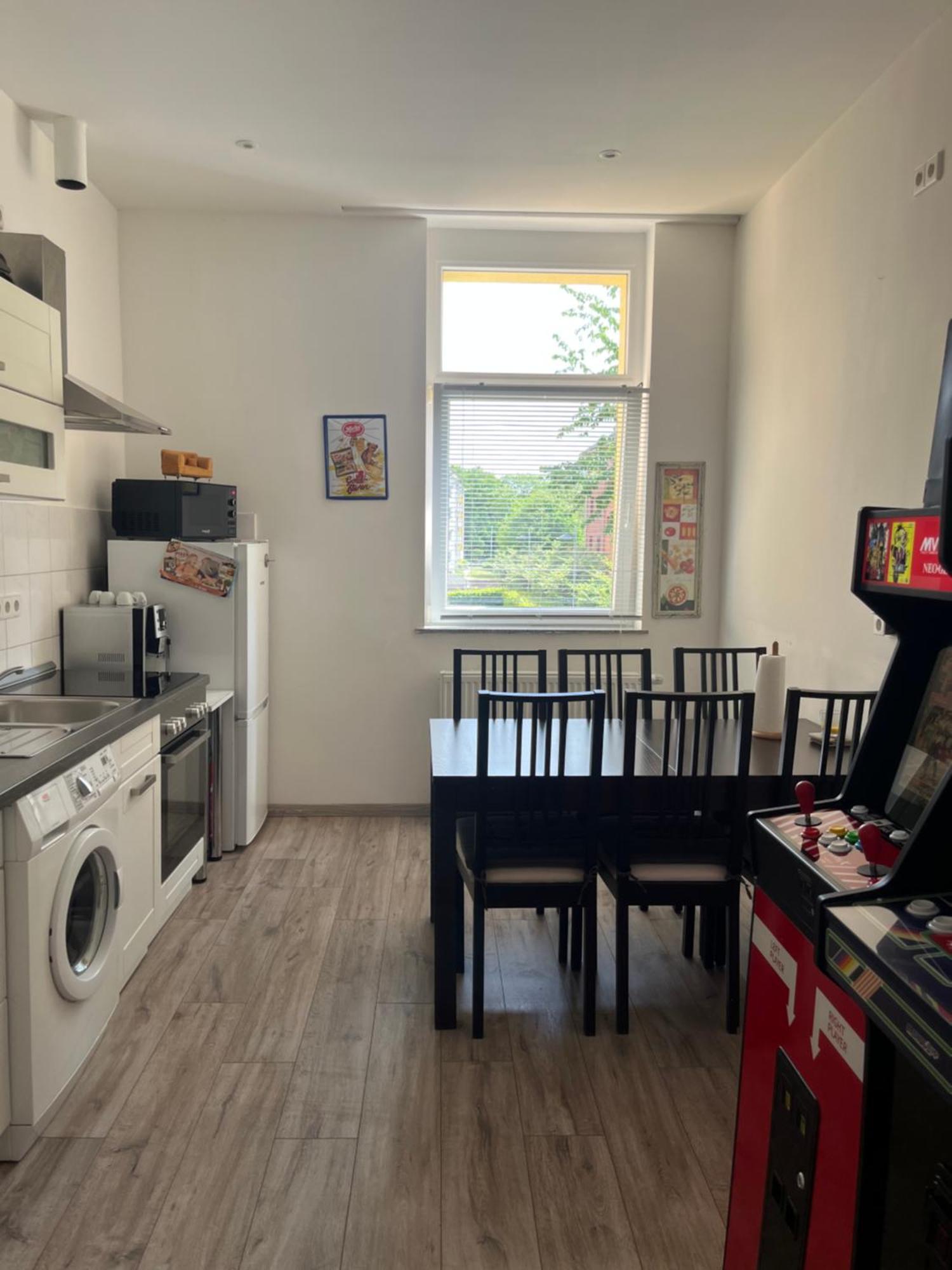Messe 2 Apartment *